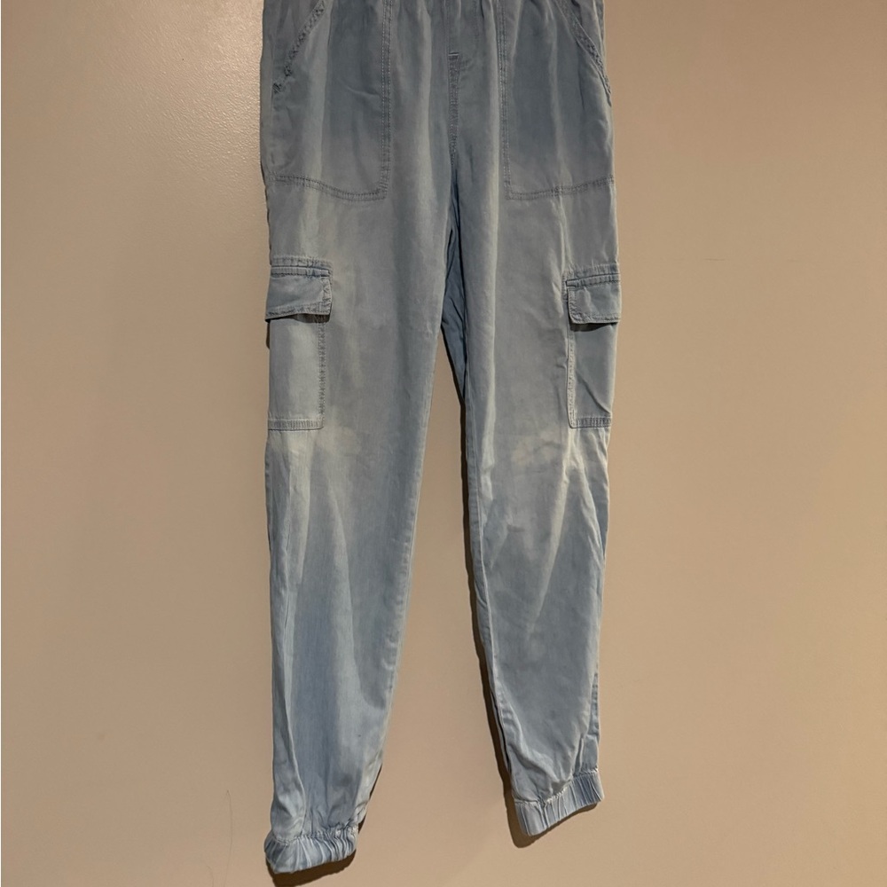 Women's Light Blue Ankle Jeans